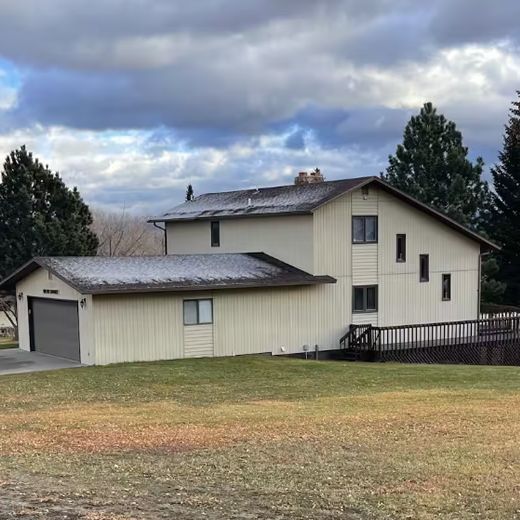 Lazy Deer Lodge